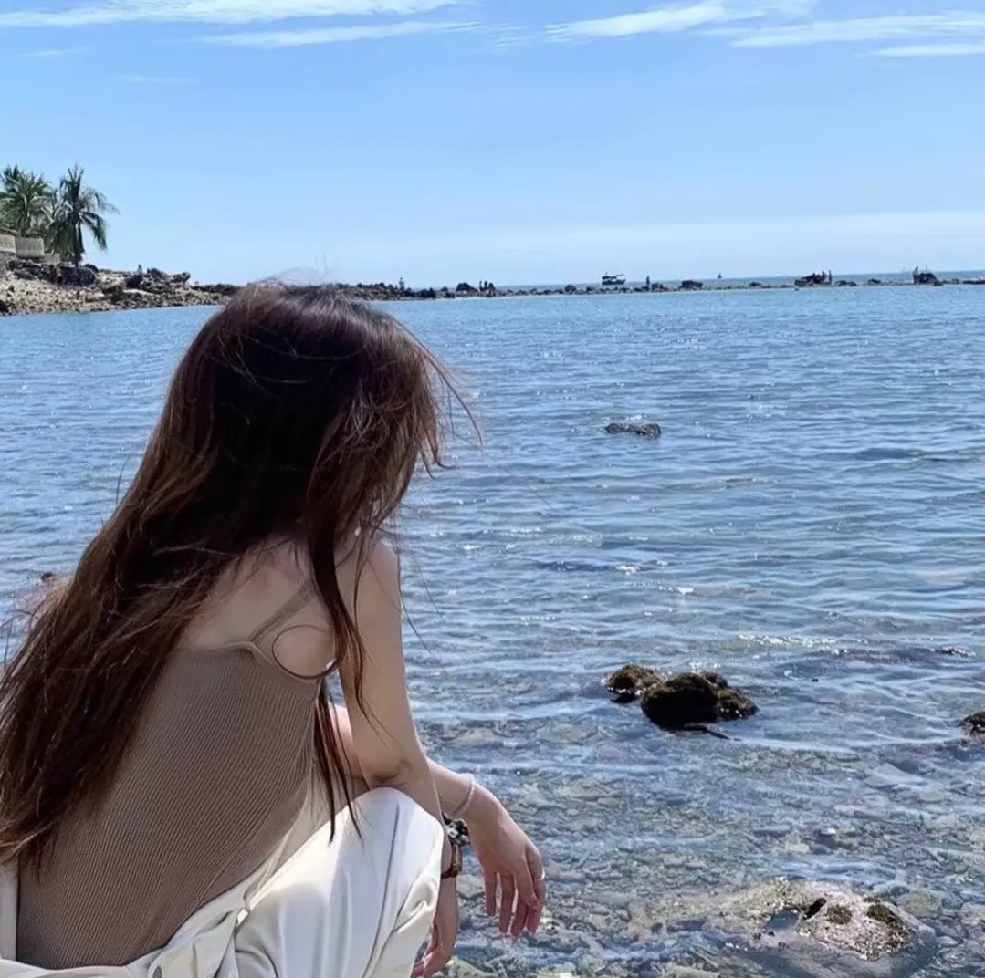 艳女证沉冤