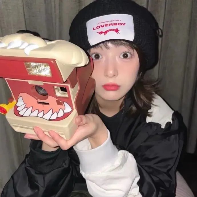 秘密的小奈